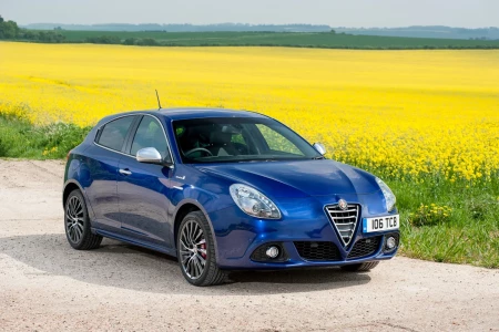 Miniaturansicht von Alfa Romeo Giulietta 1.4 Turbo 120 Sprint Vorderansicht