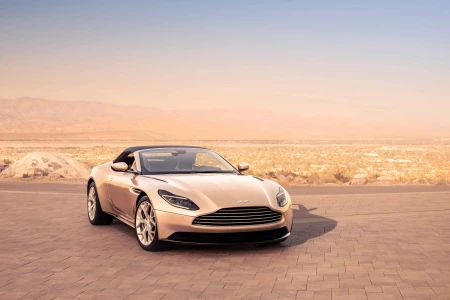 Miniaturansicht von Aston Martin DB11 4.0 V8 Volante Vorderansicht