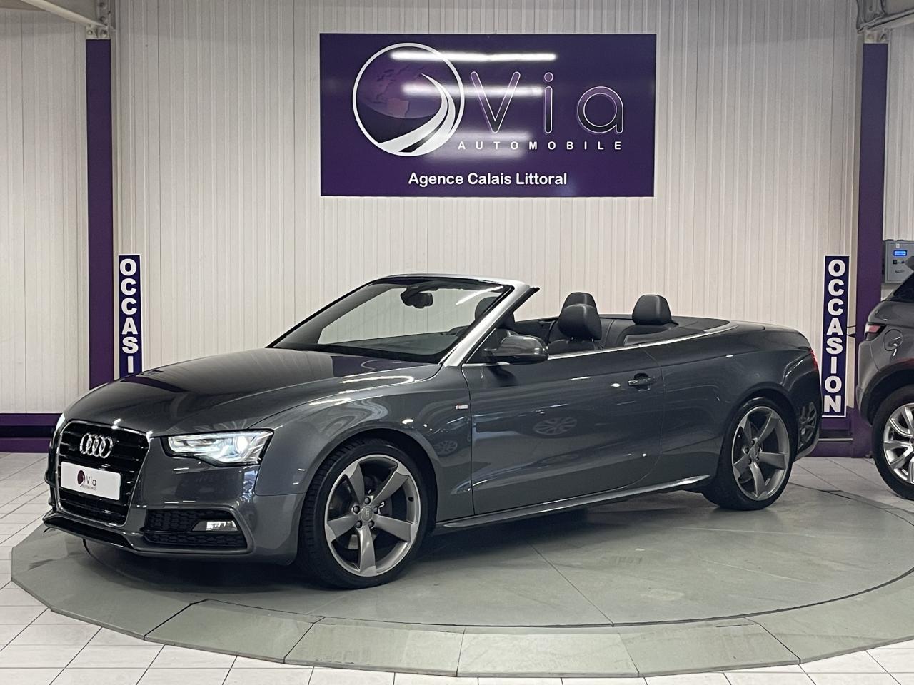 Audi A5 Cabriolet 40 TFSI Business Edition Front