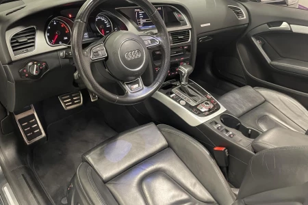 Thumbnail of Audi A5 Cabriolet 35 TFSI Business Edition Interior