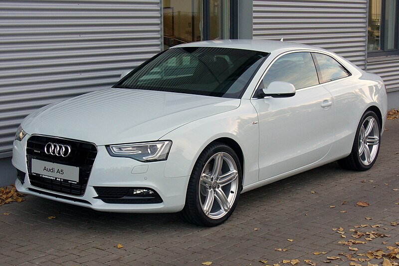 Audi A5 Coupe 35 TFSI Business Edition Front