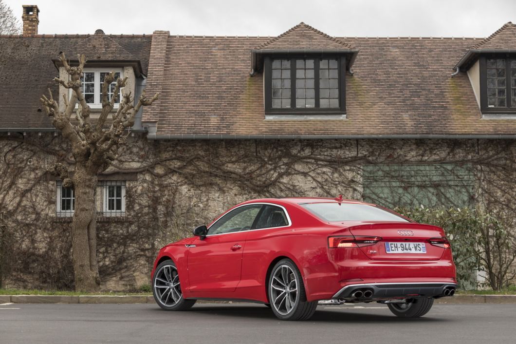 Audi S5 Coupe TDI Quattro Rückansicht