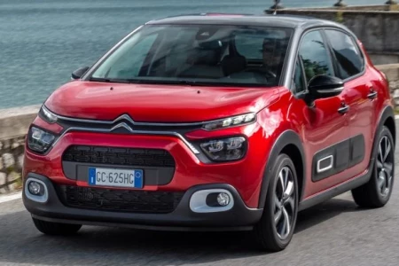 Miniaturansicht von Citroen C3 PureTech 83 Live Vorderansicht