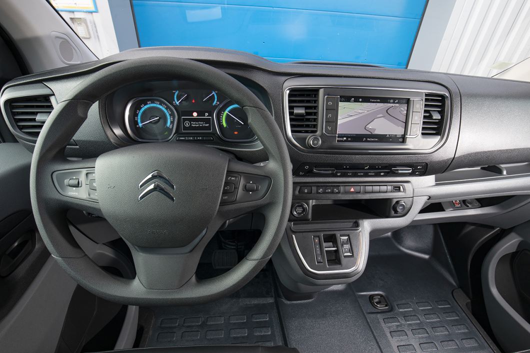 Citroen E-Jumpy Combi XL 50kWh Interior