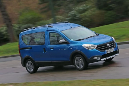 Náhľad Dacia Dokker TCe 130 Comfort Pohľad zpredu