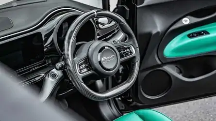 Fiat 500eC Icon Interior