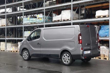 Náhled Fiat Talento L2H1 2.0 MultiJet 170hp Zadní pohled