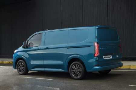 Náhľad Ford Tourneo Custom L2H1 185hp Titanium X Pohľad zozadu