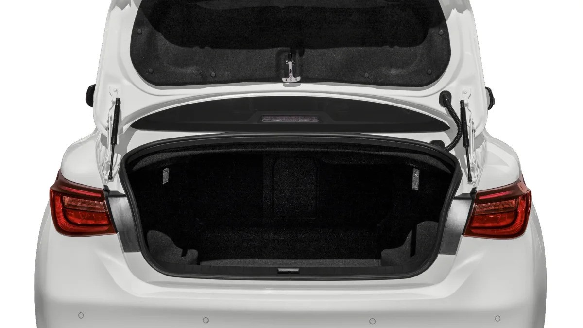 Infiniti Q50 Hybrid Luxe Innere