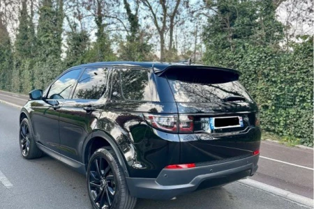 Miniaturansicht von Land Rover Discovery Sport P300e PHEV SE Rückansicht