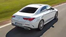 Mercedes-Benz CLA 220 D 4MATIC Pohľad zozadu
