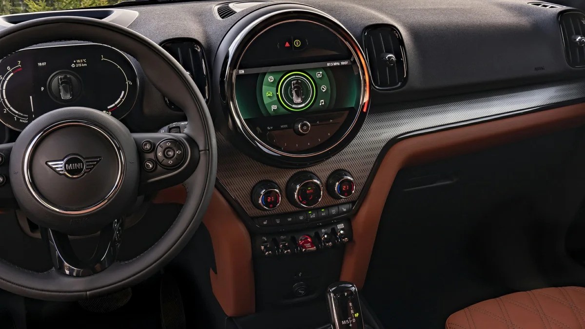 Mini Countryman Cooper D Business Edition Interiér