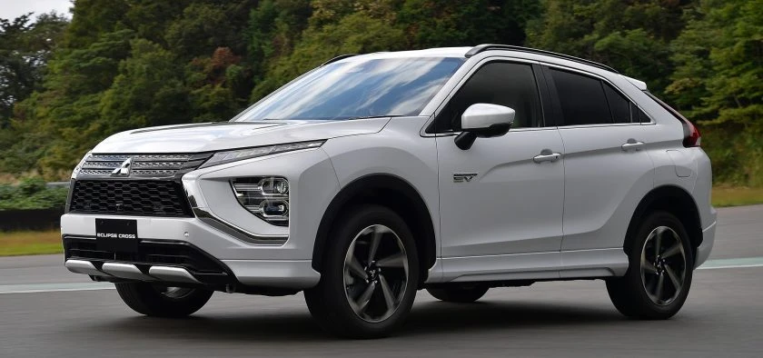 Mitsubishi Eclipse Cross 1.5 DI-T 2WD Intense Front view