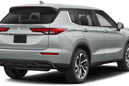 Náhľad Mitsubishi Outlander PHEV Pure+ Pohľad zozadu