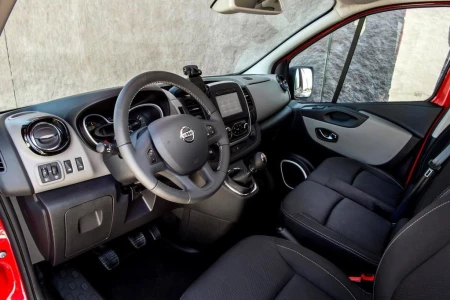 Náhled Nissan NV300 L1H1 2700 1.6 DCi 95 Acenta Interiér