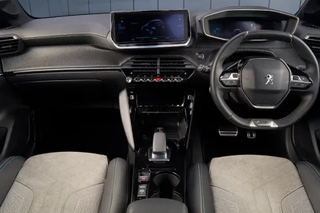 Náhľad Peugeot 208 GT-Line 1.2 PureTech 130 Interiér