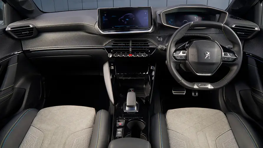 Peugeot 208 GT-Line 1.2 PureTech 130 Interiér