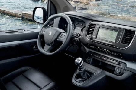 Miniaturansicht von Peugeot E-Traveller Standard 75kWh Business Innere