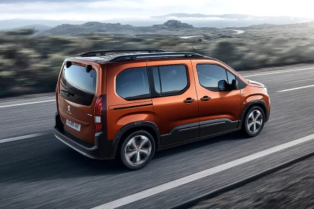 Náhľad Peugeot Rifter Long Allure 1.5 BlueHDi 130 Pohľad zozadu