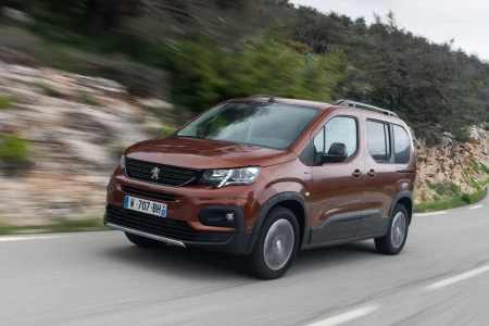 Náhľad Peugeot Rifter Long Allure 1.5 BlueHDi 130 Pohľad zpredu