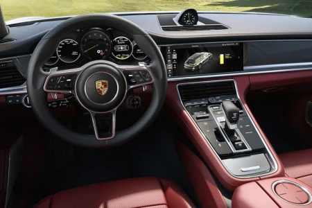 Náhled Porsche Panamera GTS Sport Turismo Interiér