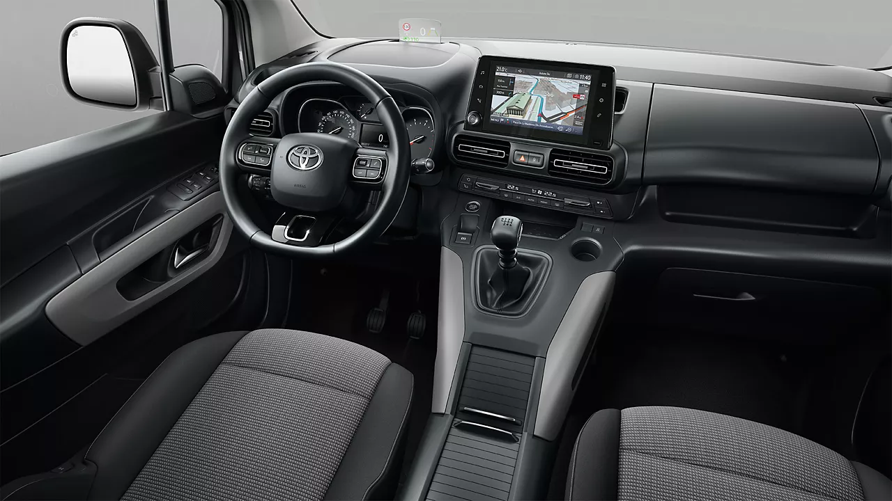 Toyota Proace City Verso Long 1.2 Turbo 110hp Professional Interior