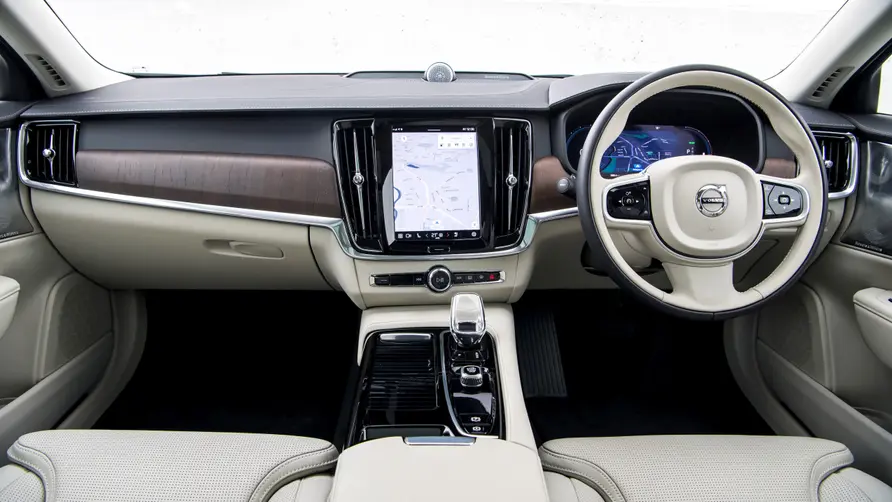 Volvo V90 T8 Recharge AWD Inscription Interiér
