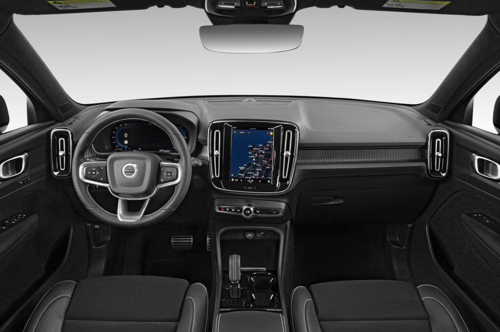 Volvo XC40 Recharge P8 AWD Interiér