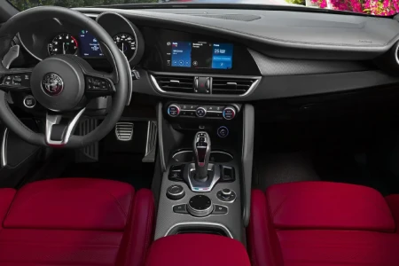 Thumbnail of Alfa Romeo Giulia 2.0T 280hp AWD Veloce Interior