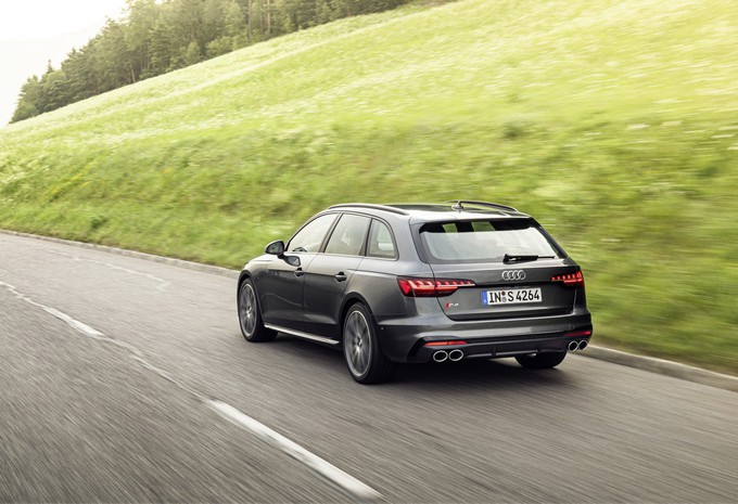 Audi S4 TDI Avant Quattro Rear view