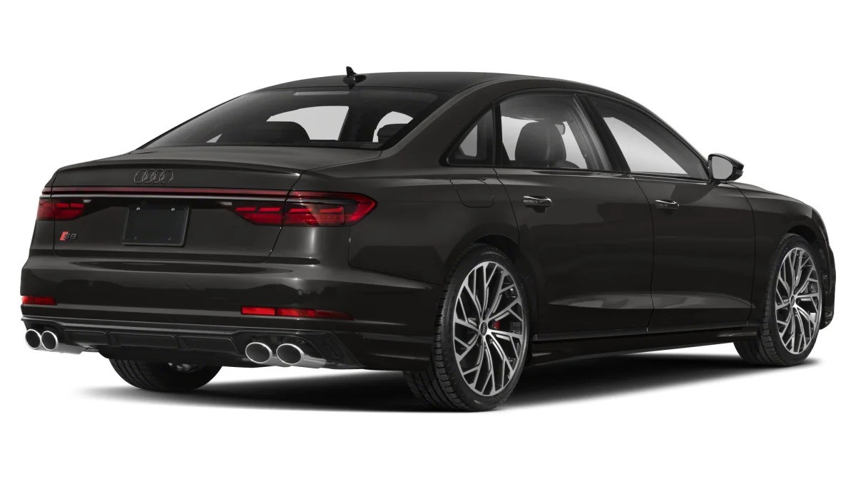 Audi S8 Zadní pohled