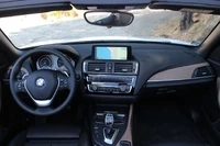 Náhled BMW M240i XDrive Cabrio Interiér