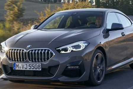 Náhled BMW 220d Gran Coupe Čelní pohled