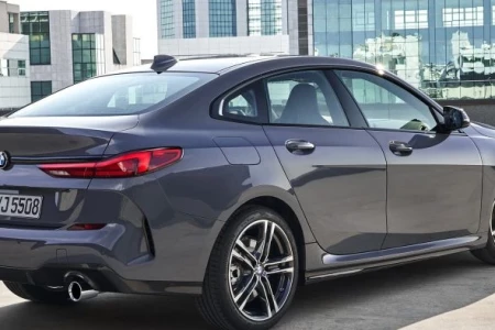 Náhled BMW 218i Gran Coupe Zadní pohled