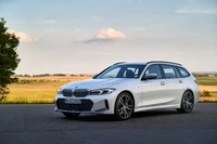 Náhled BMW M340d XDrive Touring Čelní pohled