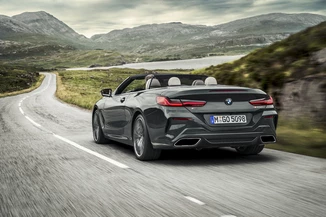 Náhľad BMW 840d XDrive Cabrio Pohľad zozadu