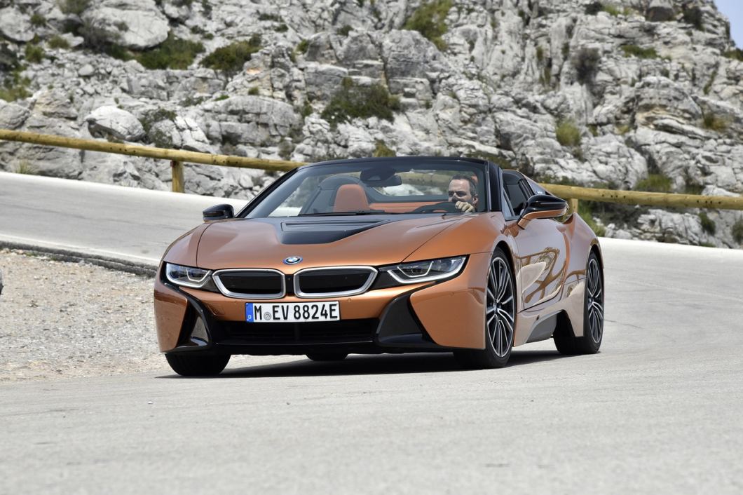 BMW I8 Roadster Pohľad zpredu