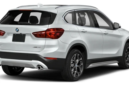 Náhled BMW X1 XDrive25e Zadní pohled