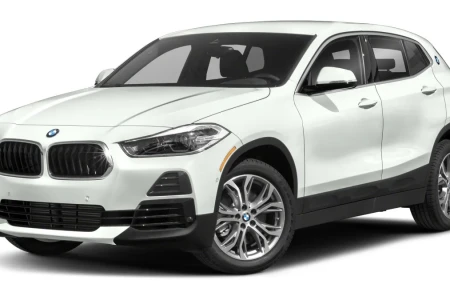 Náhled BMW X2 XDrive25e Čelní pohled