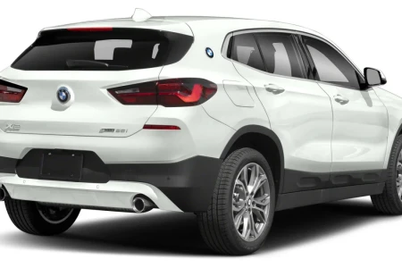 Náhled BMW X2 XDrive25e Zadní pohled