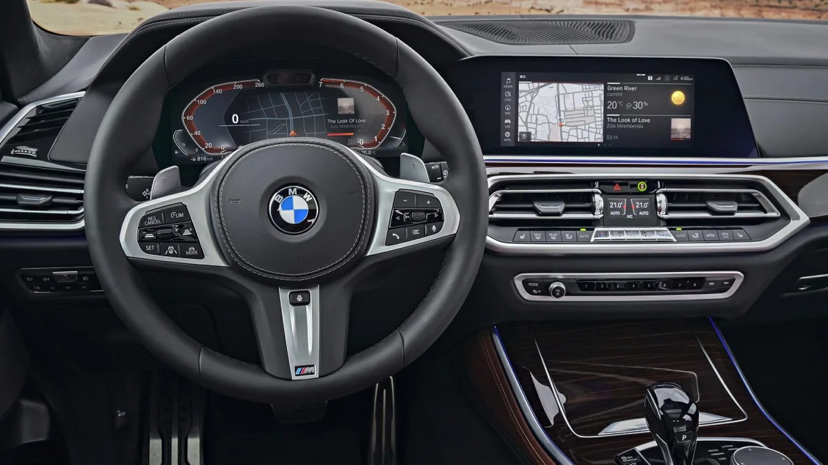 BMW X5 XDrive30d Interiér