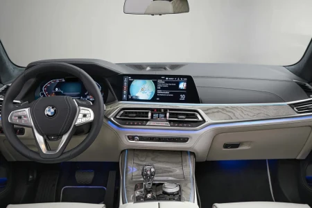 Náhled BMW X7 XDrive40d Interiér