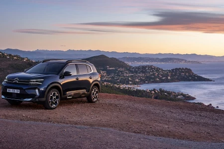 Náhľad Citroen C5 Aircross PureTech 130 C-Series Pohľad zpredu