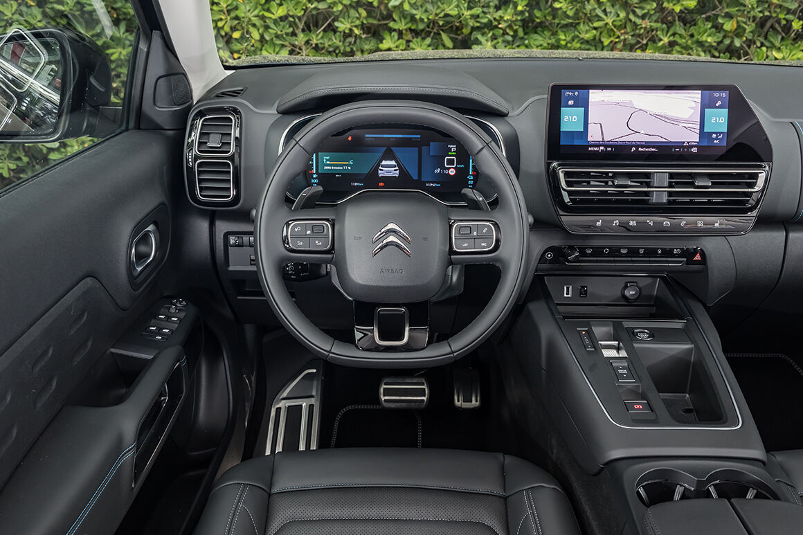Citroen C5 Aircross PureTech 130 C-Series Interiér