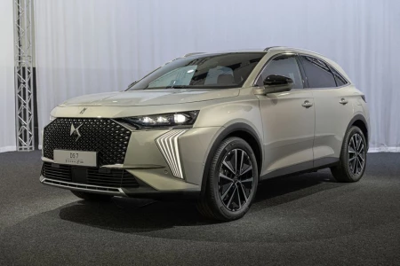 Náhľad DS DS7 Crossback PureTech 130 So Chic Pohľad zpredu