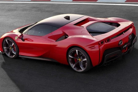 Náhľad Ferrari SF90 Stradale Pohľad zozadu