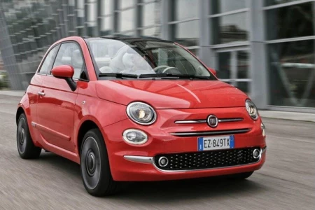 Náhled Fiat 500 1.0 Hybrid Pop Čelní pohled
