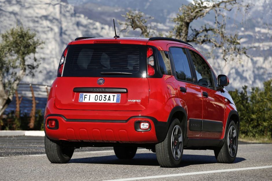 Fiat Panda 1.0 Hybrid Launch Edition Rear view