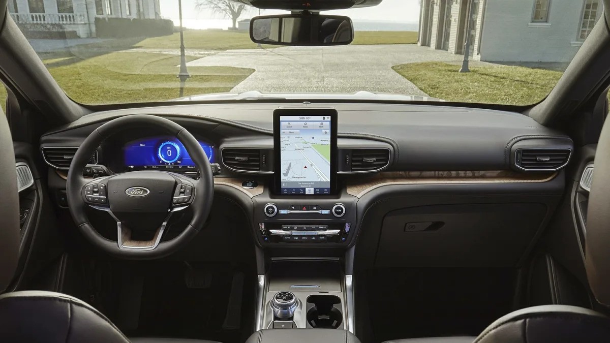 Ford Explorer 3.0 V6 EcoBoost PHEV ST-Line Interior