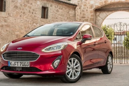 Miniaturansicht von Ford Fiesta 1.0 EcoBoost 95hp Titanium X Vorderansicht